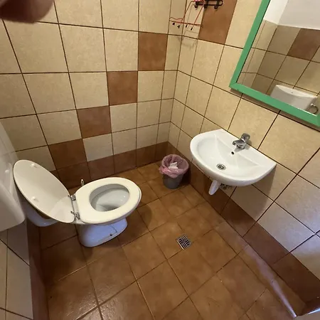 Nurral - Tent Fertilia